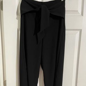 Women’s cropped pants